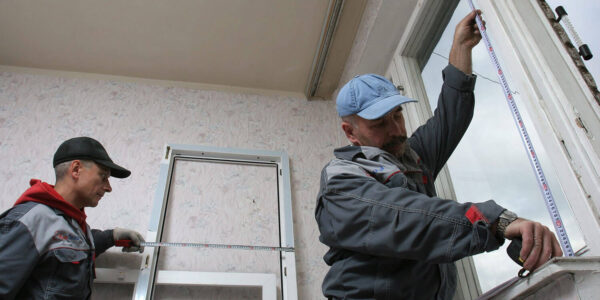 Як відбувається демонтаж старих вікон і установка нових?